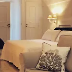 بيت ضيافة Marunnella كابري