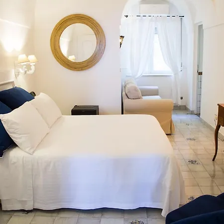 Marunnella 3* Capri