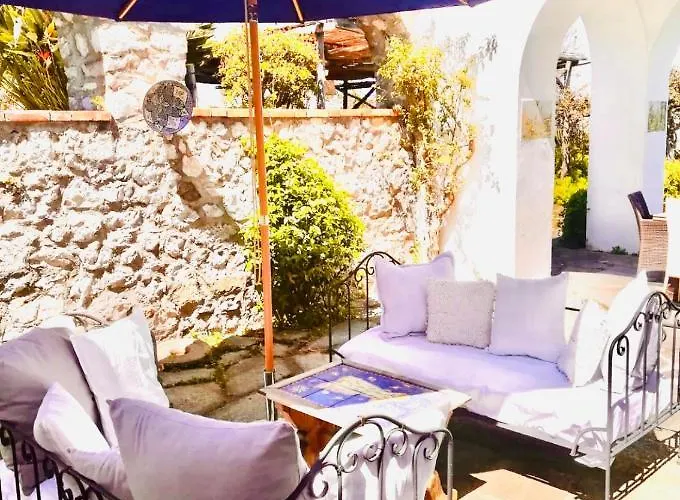 Marunnella 招待所